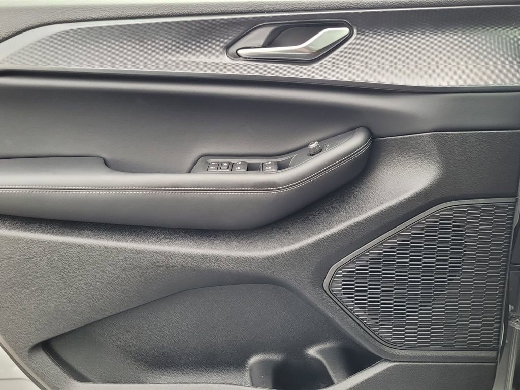 New 2025 Jeep Grand Cherokee Laredo X w/ Luxury Tech Group I image 24