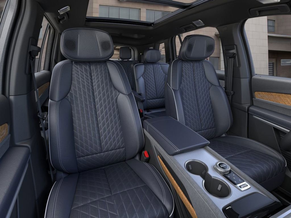 New 2026 Cadillac Vistiq Premium Luxury image 16