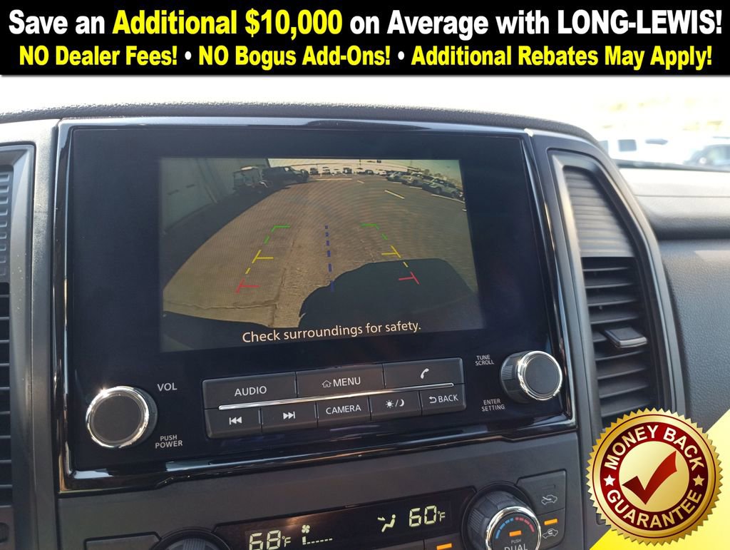 Used 2024 Nissan Titan SV w/ SV Convenience Package image 24