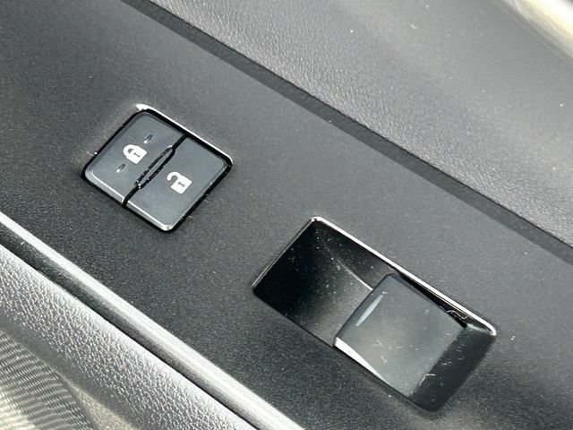 Used 2019 Lexus UX 200 w/ Accessory Package 2 FWD image 34