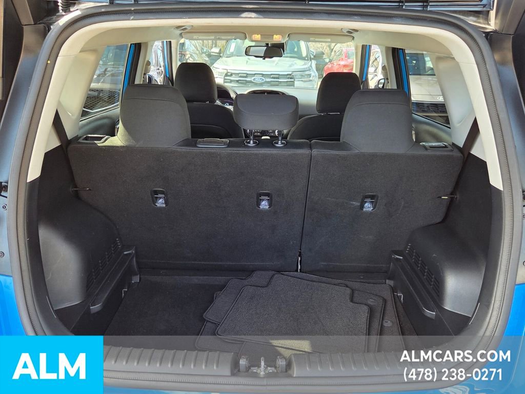 Used 2025 Kia Soul S image 12