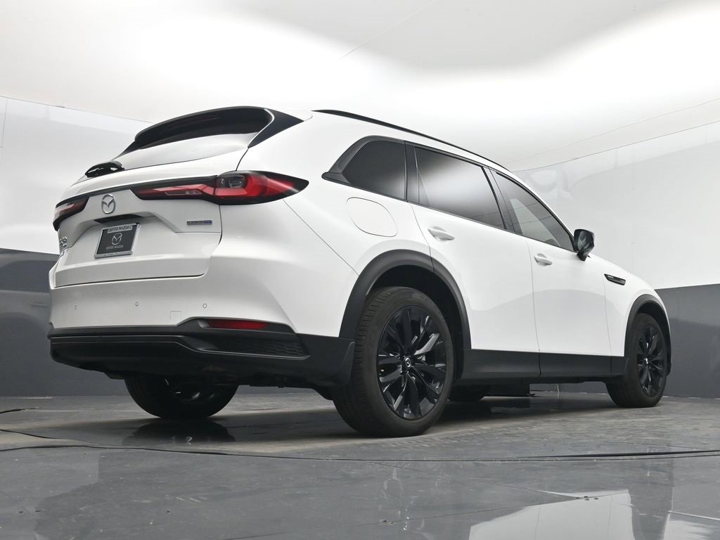 Certified 2025 MAZDA CX-90 Plug-In Hybrid w/Premium Sport image 27