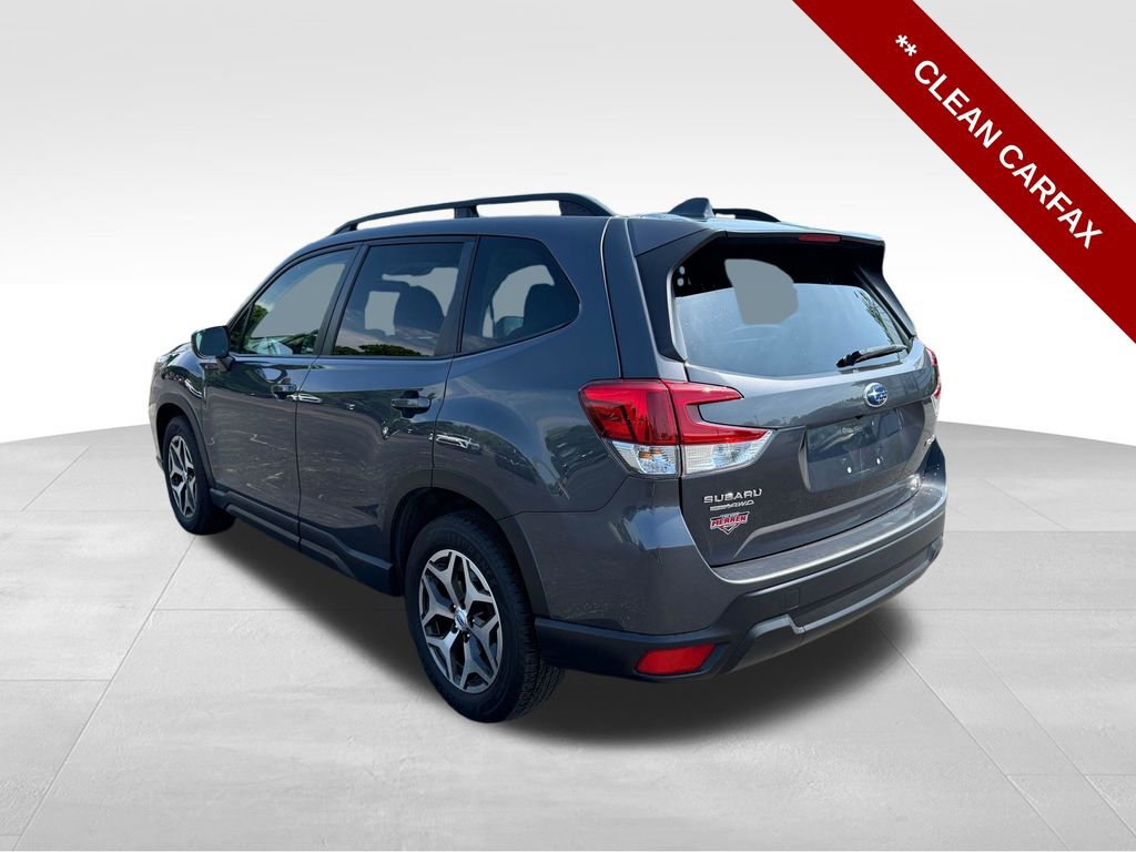 Used 2021 Subaru Forester Premium AWD/4WD image 3