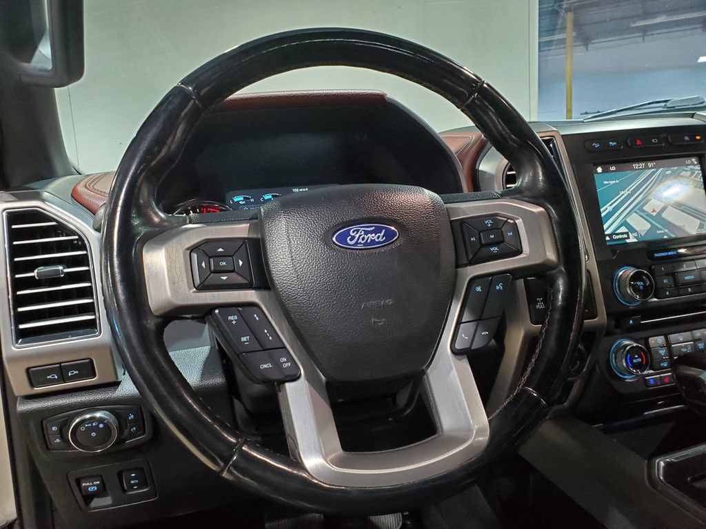 Used 2018 Ford F150 Platinum w/ Equipment Group 701A Luxury AWD/4WD image 26
