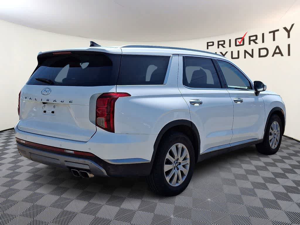 Used 2024 Hyundai Palisade SEL FWD image 4