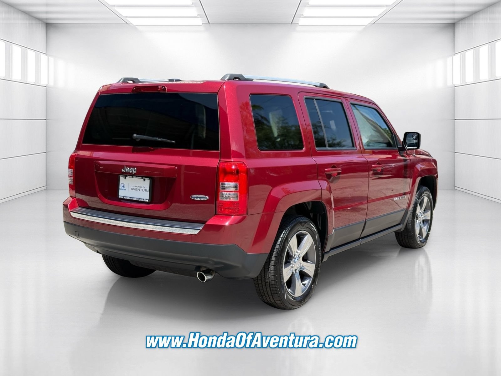 Used 2016 Jeep Patriot High Altitude FWD image 5