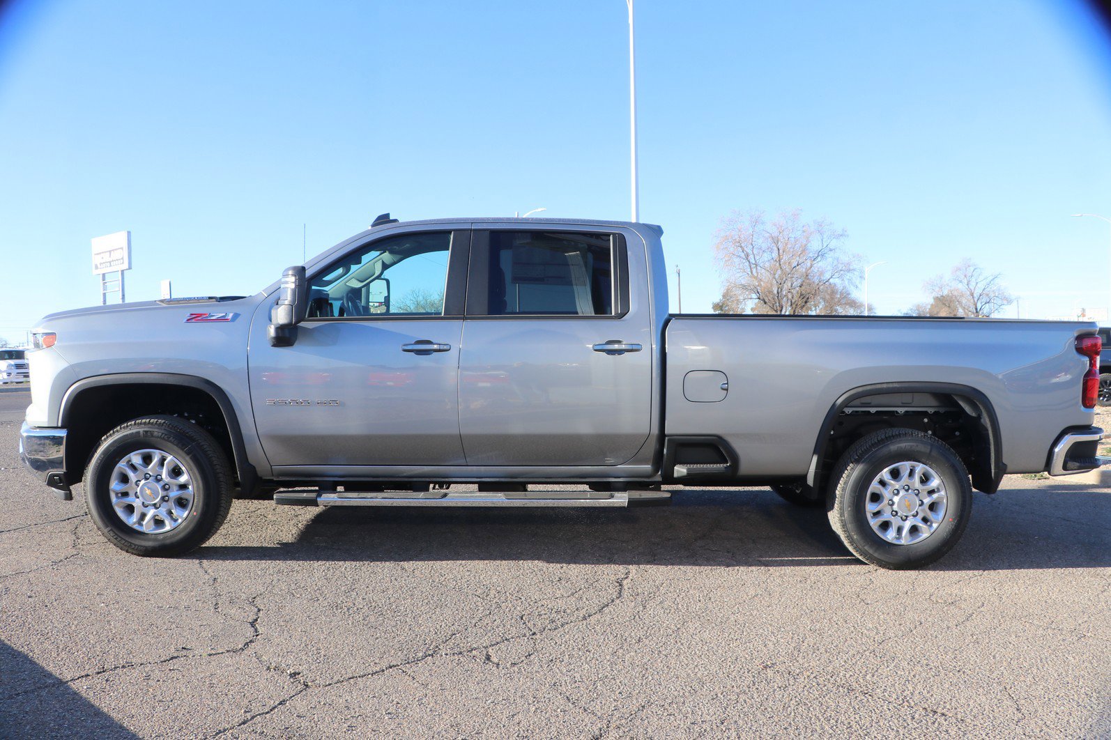 New 2026 Chevrolet Silverado 3500 LT image 4