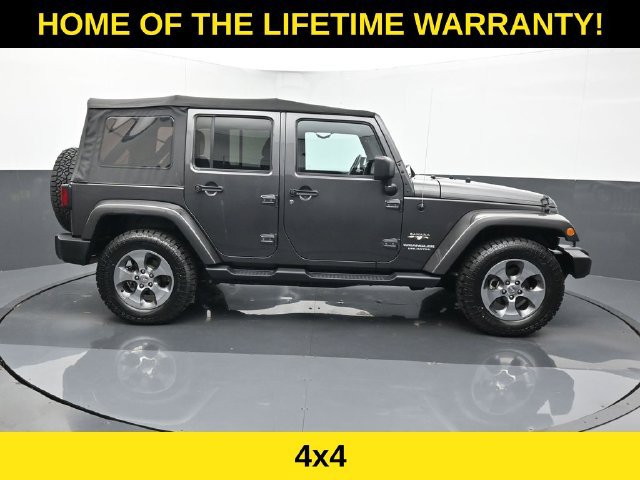 Used 2017 Jeep Wrangler Unlimited Sahara w/ Max Tow Package AWD/4WD image 7