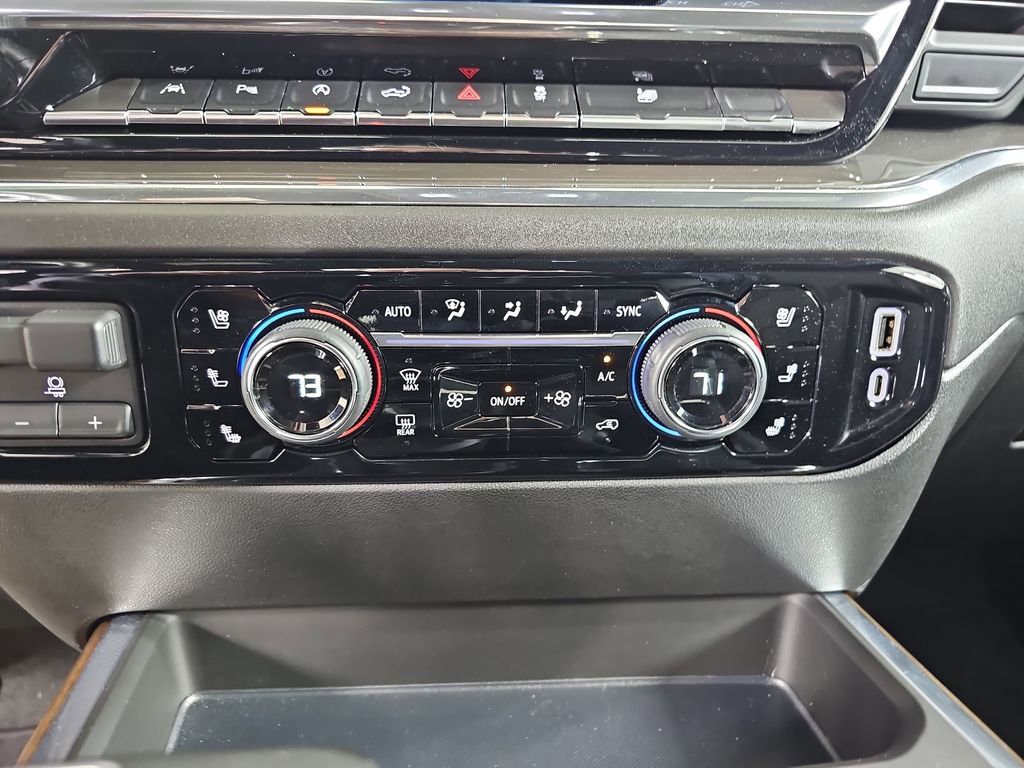 Certified 2023 Chevrolet Silverado 1500 High Country w/ High Country Premium Package image 27