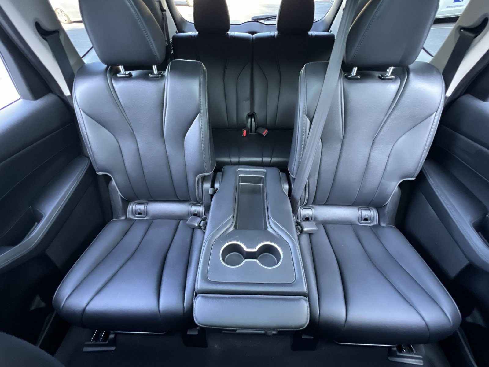 Used 2023 Acura MDX SH-AWD image 15
