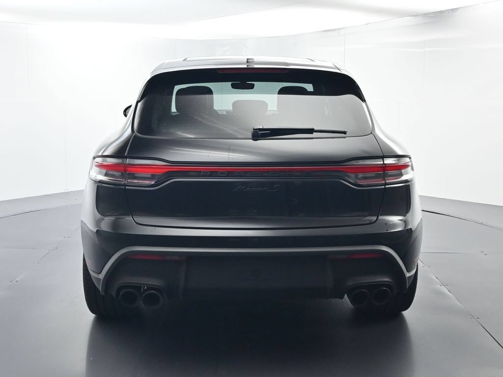 Certified 2023 Porsche Macan S AWD/4WD image 13