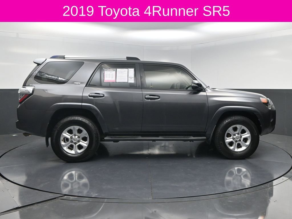 Used 2019 Toyota 4Runner SR5 Premium RWD image 4