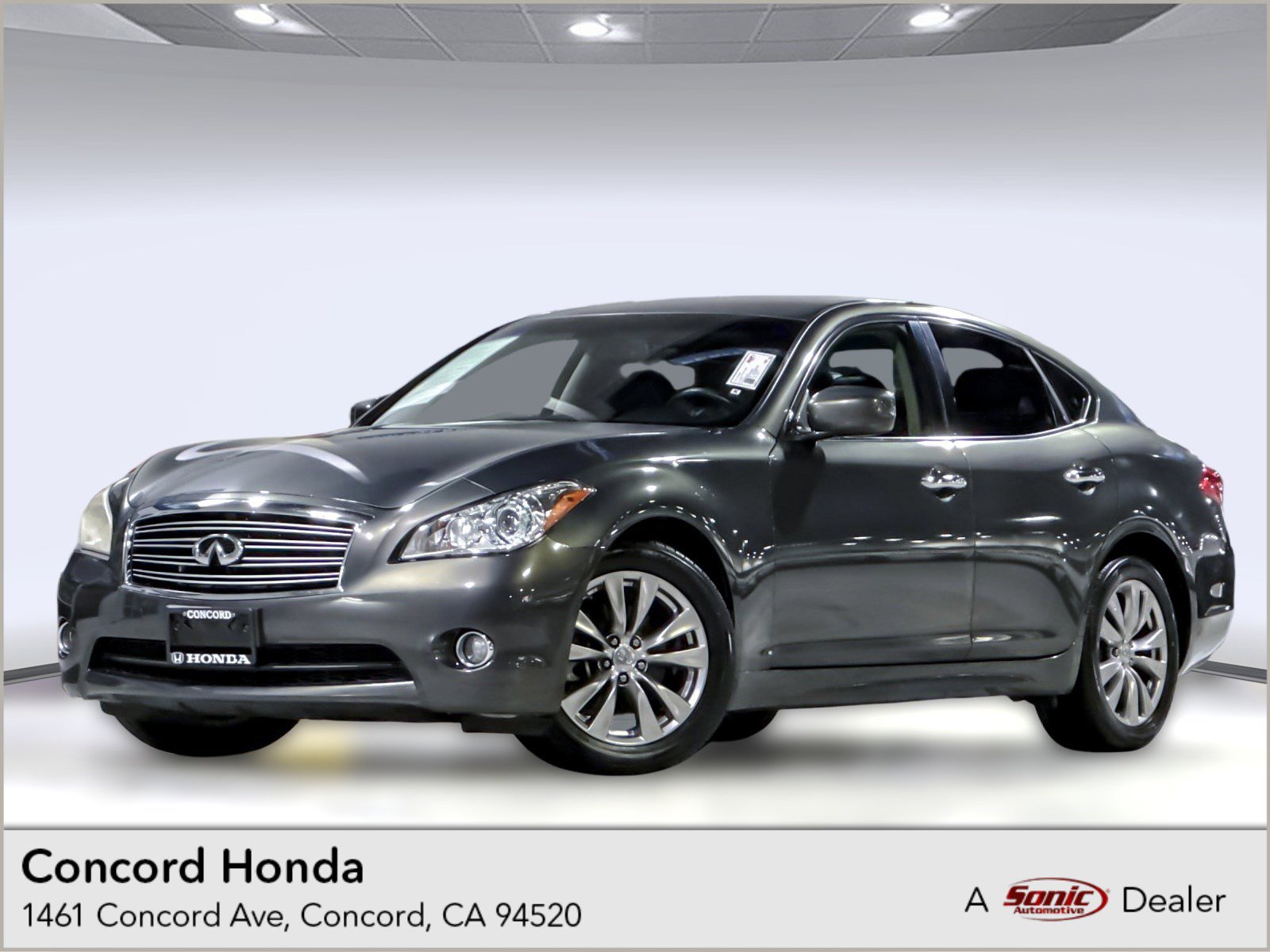 Used 2013 INFINITI M37 w/ Premium Pkg