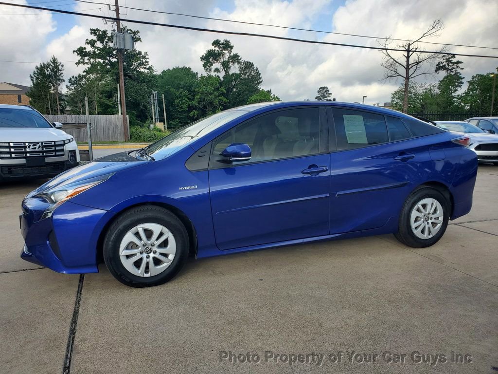 Used 2017 Toyota Prius Two FWD image 14