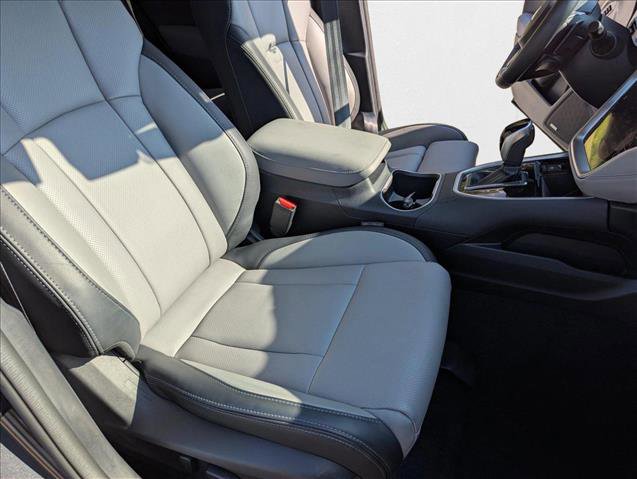 Used 2025 Subaru Outback Limited image 25