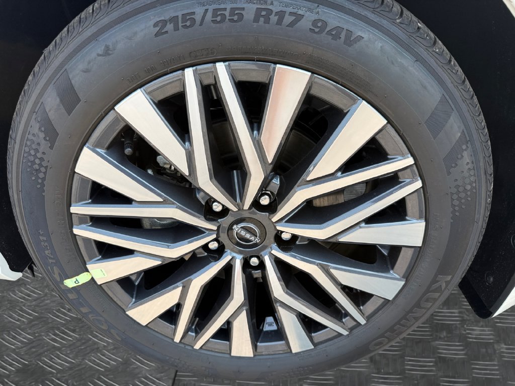 New 2026 Nissan Altima 2.5 SV FWD image 22