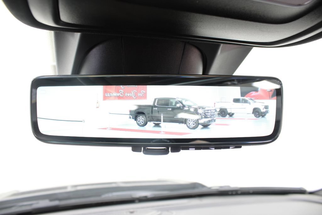 Used 2024 RAM 1500 Limited AWD/4WD image 3