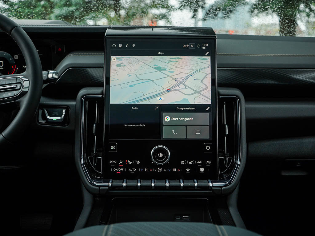 New 2026 GMC Yukon XL AT4 w/ AT4 Premium Package AWD/4WD image 18