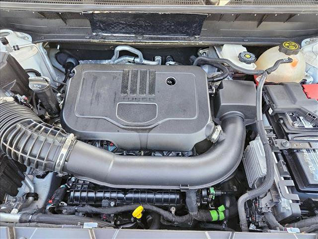 Used 2023 GMC Acadia SLT FWD image 28