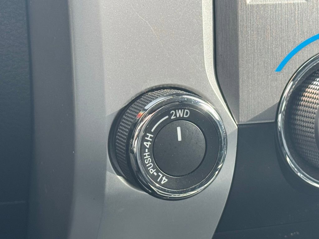 Used 2019 Toyota Tundra Limited w/ Limited Premium Package image 36