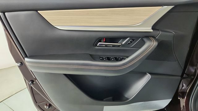 New 2026 MAZDA CX-90 Plug-In Hybrid w/Premium Sport AWD/4WD image 9