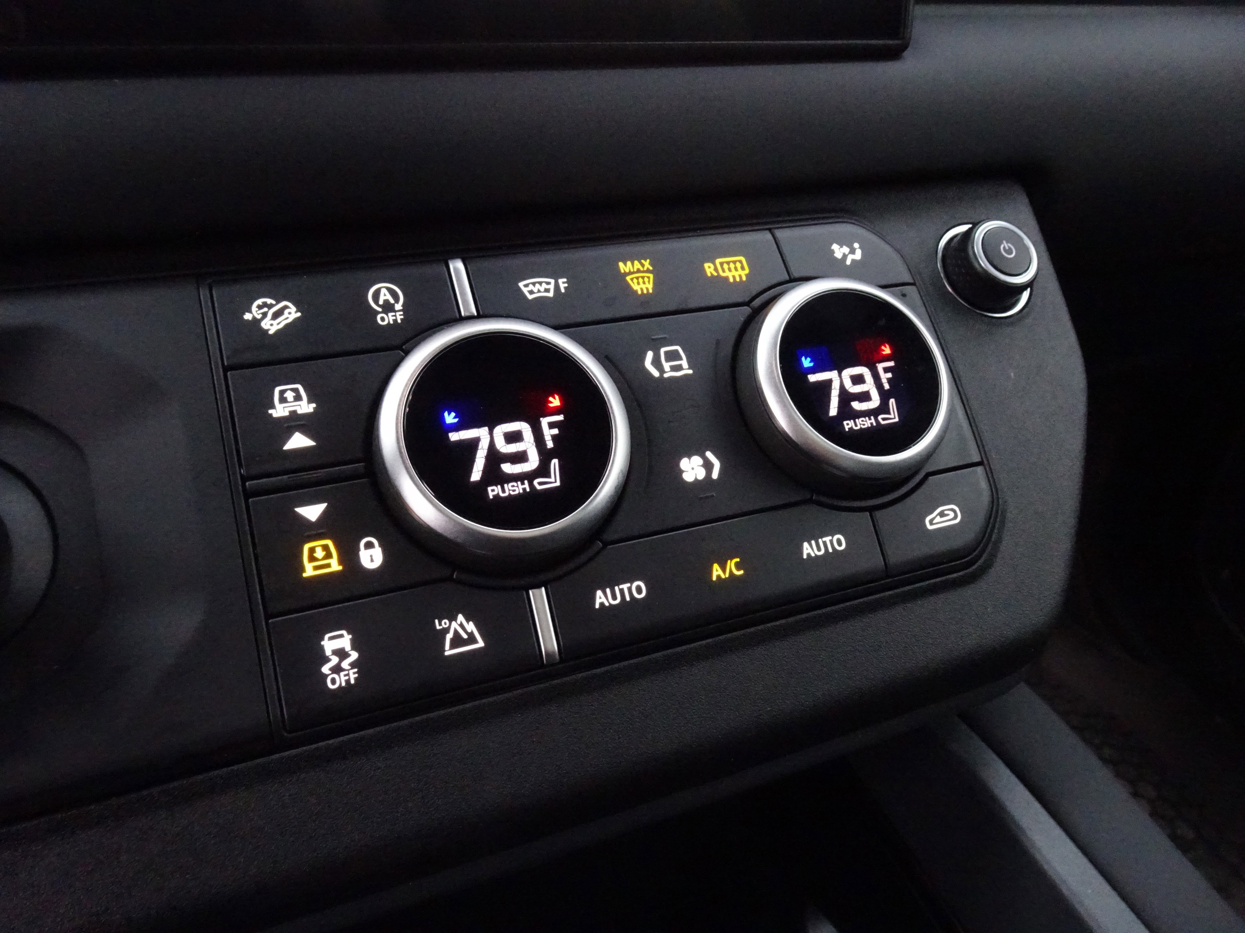 Certified 2025 Land Rover Defender 110 S image 24