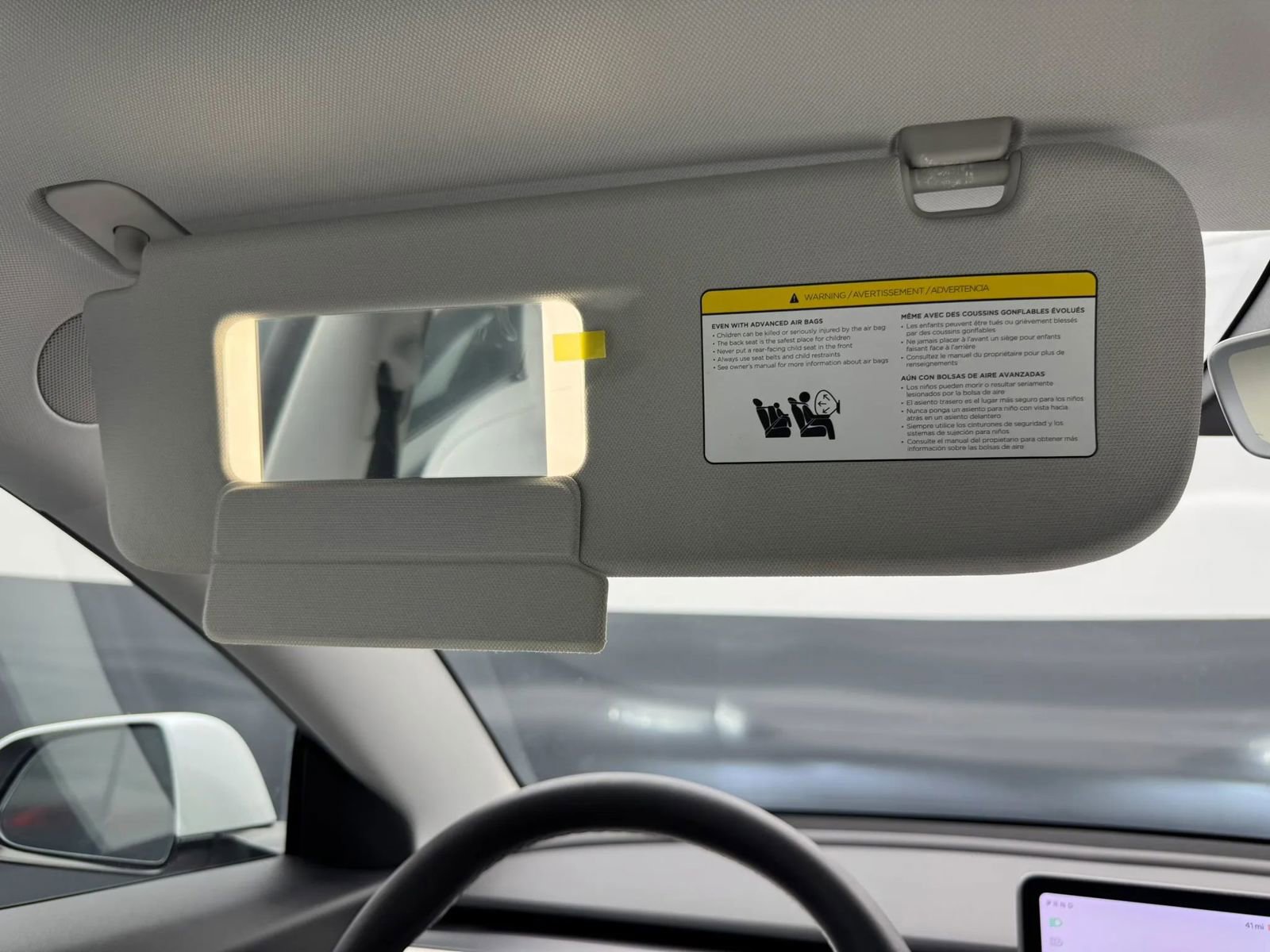 Used 2021 Tesla Model 3 Standard Range Plus image 24