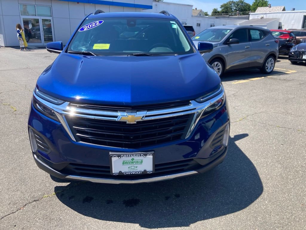 Used 2022 Chevrolet Equinox LT AWD/4WD image 2