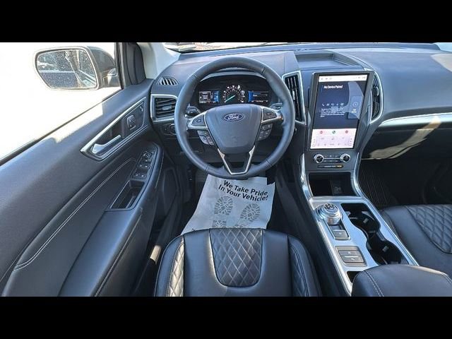 Certified 2024 Ford Edge Titanium AWD/4WD image 13