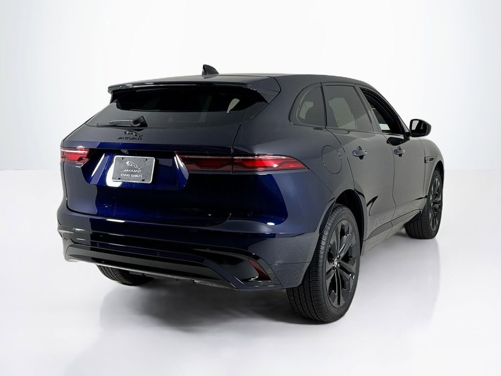 Certified 2025 Jaguar F-PACE R-Dynamic S image 5