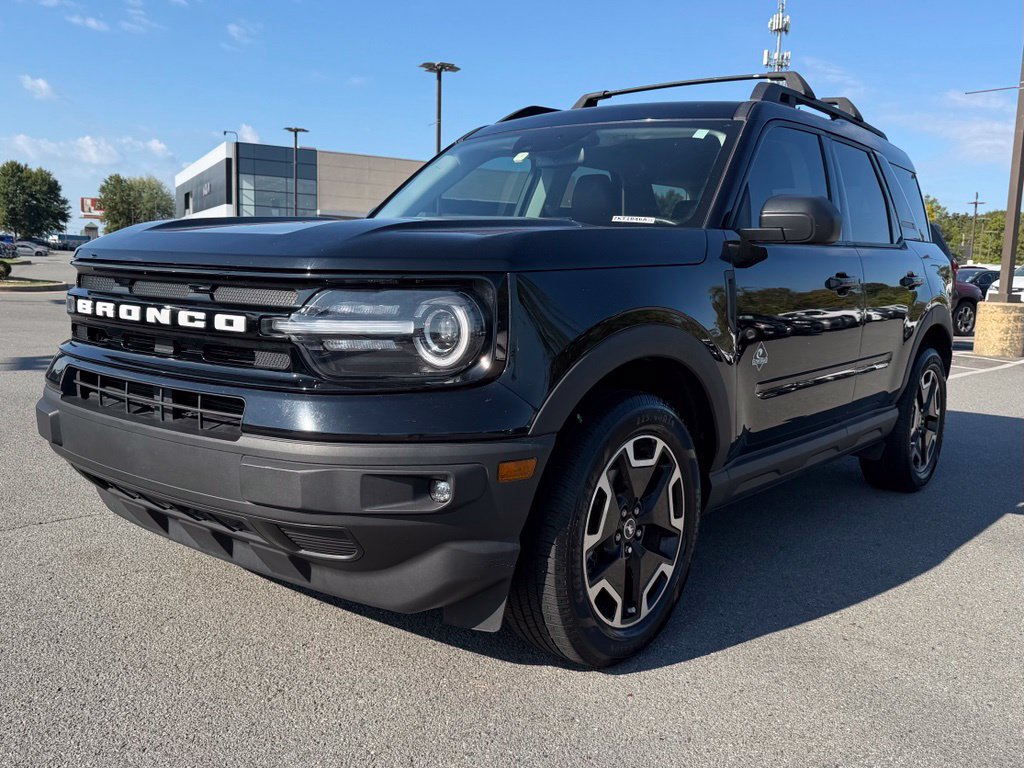 Used 2023 Ford Bronco Sport Outer Banks AWD/4WD image 3