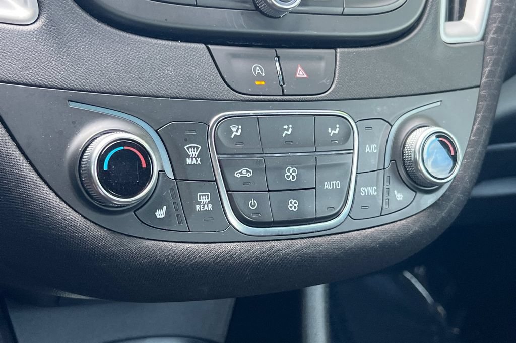 Used 2025 Chevrolet Malibu LT FWD image 19