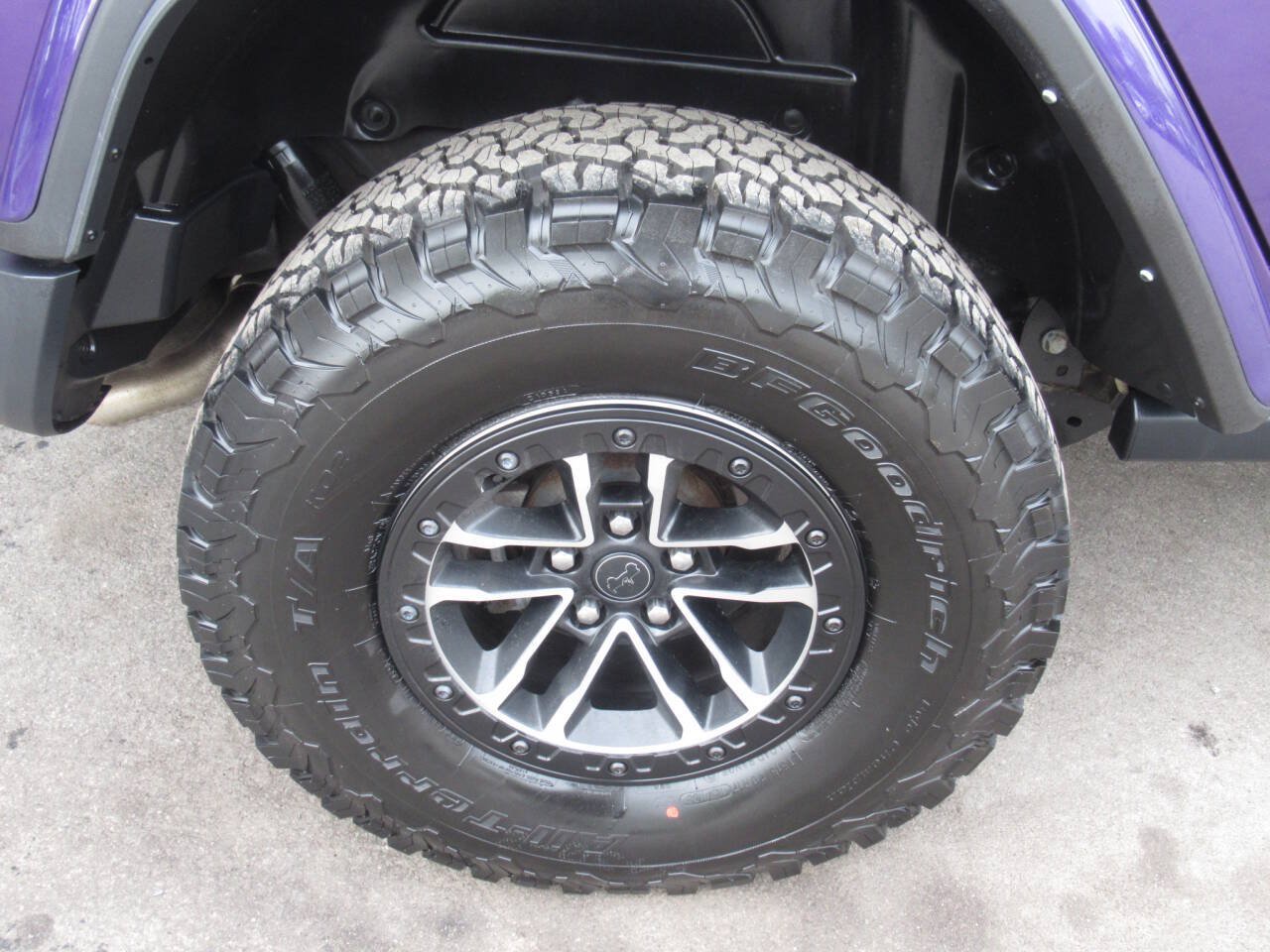 Used 2023 Jeep Wrangler Unlimited Rubicon 392 AWD/4WD image 10