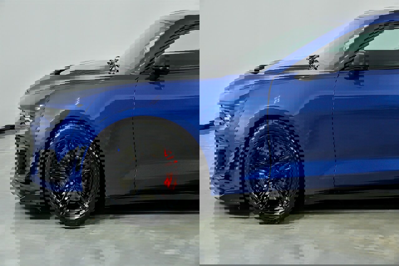 Used 2021 Chevrolet Camaro ZL1 image 7