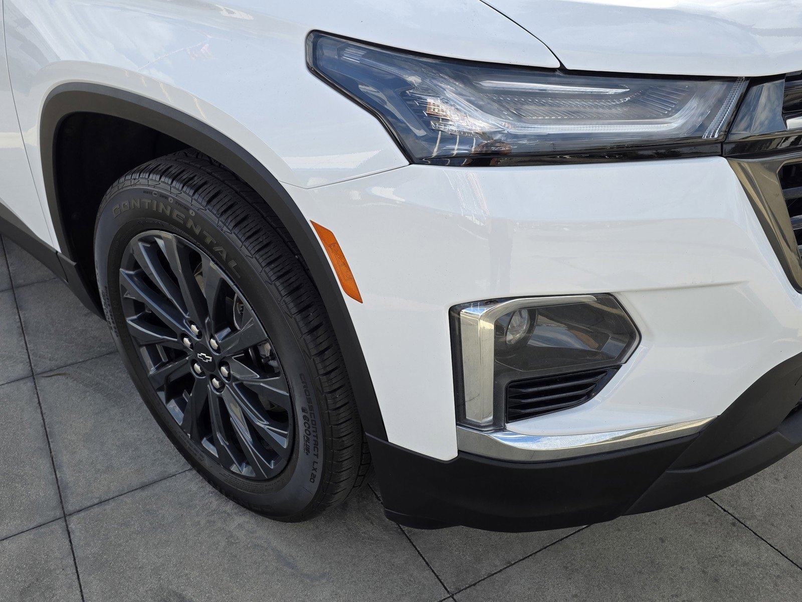 Used 2023 Chevrolet Traverse RS w/ LPO, Floor Liner Package image 7