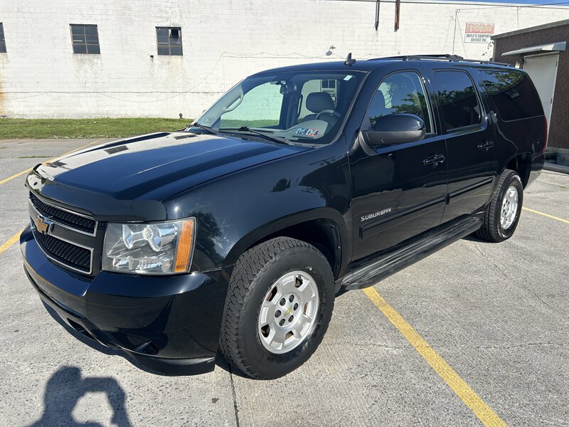 Used 2012 Chevrolet Suburban LT AWD/4WD image 7