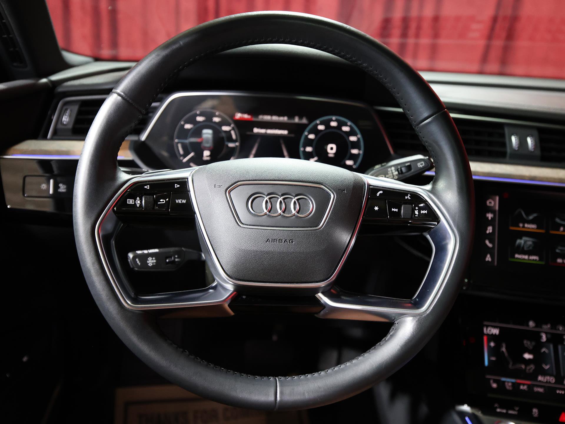 Used 2019 Audi e-tron Prestige AWD/4WD image 17