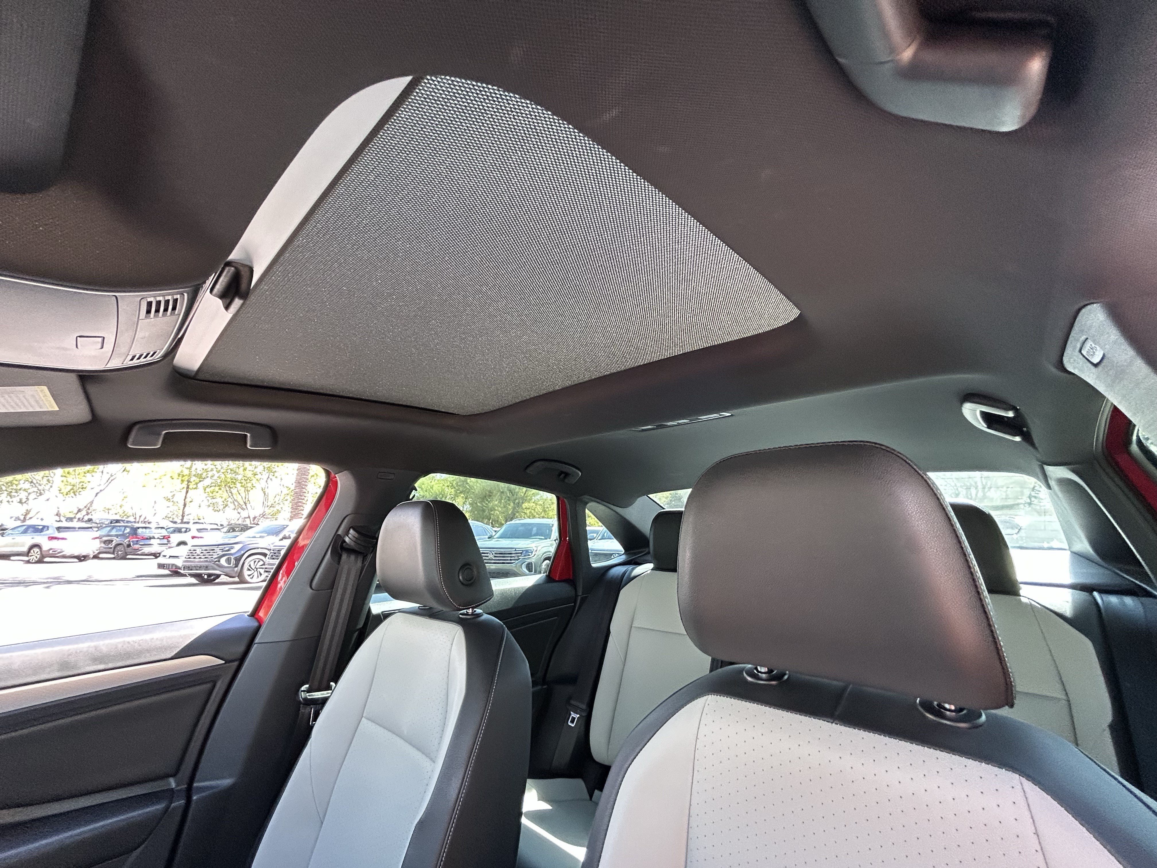 Used 2019 Volkswagen Jetta R-Line FWD image 19