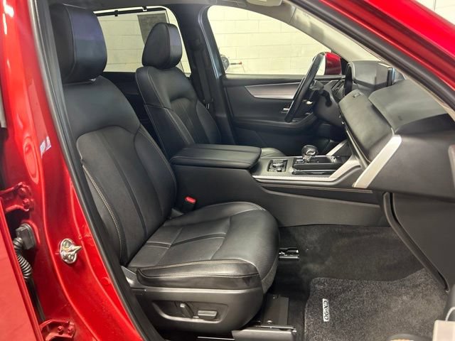 Used 2025 MAZDA CX-90 3.3 Turbo w/ Preferred Package AWD/4WD image 12