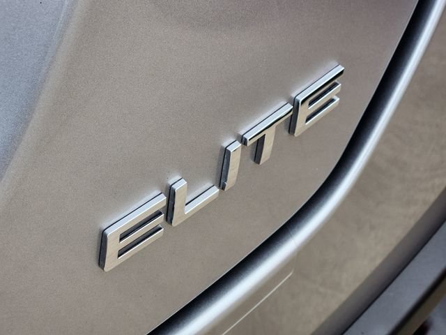 Used 2026 Honda Pilot Elite image 8