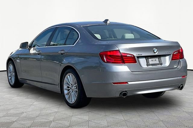 Used 2013 BMW 535i xDrive Sedan AWD/4WD image 4