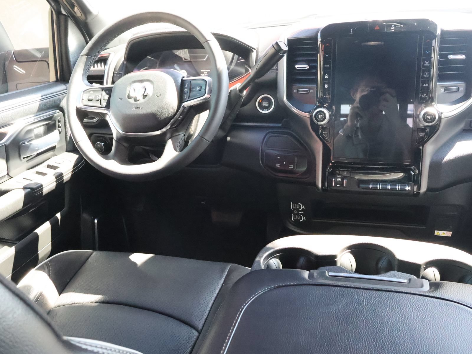 Used 2026 RAM 2500 Laramie AWD/4WD image 26