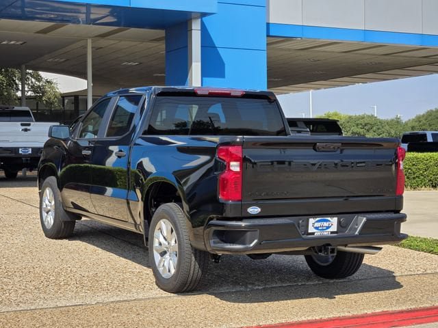 New 2026 Chevrolet Silverado 1500 Custom w/ LPO, Dark Essentials Package RWD image 5