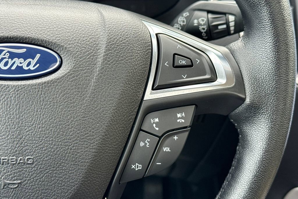 Used 2021 Ford Edge SEL w/ Convenience Package FWD image 30