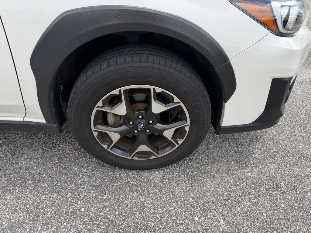 Used 2020 Subaru Crosstrek 2.0i AWD/4WD image 3