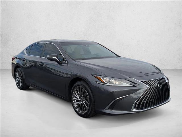 Used 2024 Lexus ES 350 w/ Luxury Package image 3