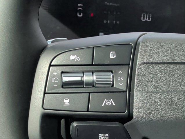 New 2026 Kia Sportage LX image 16