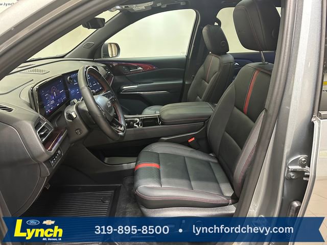 Used 2024 Chevrolet Traverse RS w/ LPO, Floor Liner Package image 5
