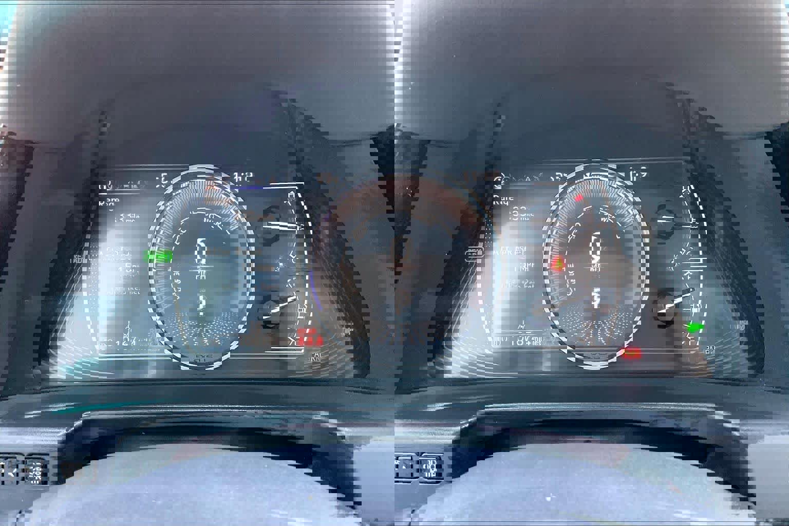 Used 2025 Lexus ES 300h w/ Premium Package image 25