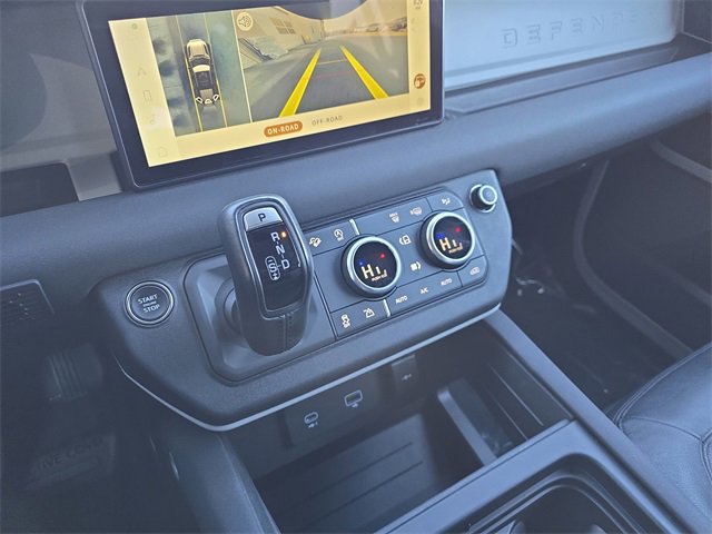 Used 2023 Land Rover Defender 110 S image 24
